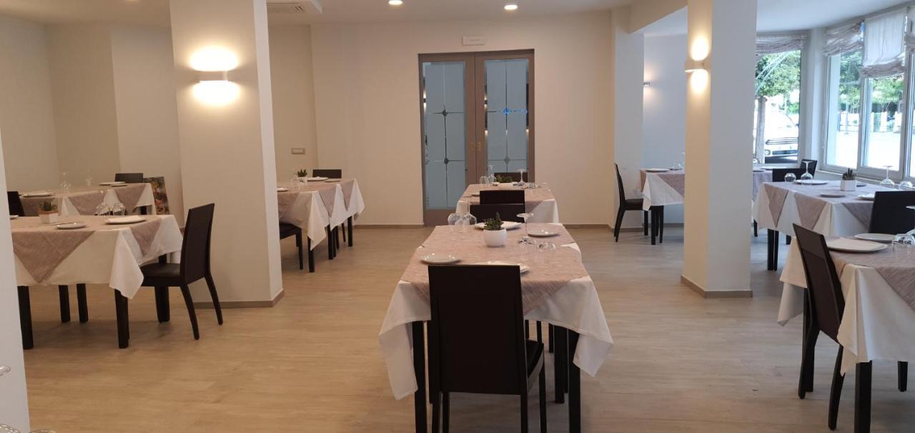 Miga Hotel Grado Centro מראה חיצוני תמונה